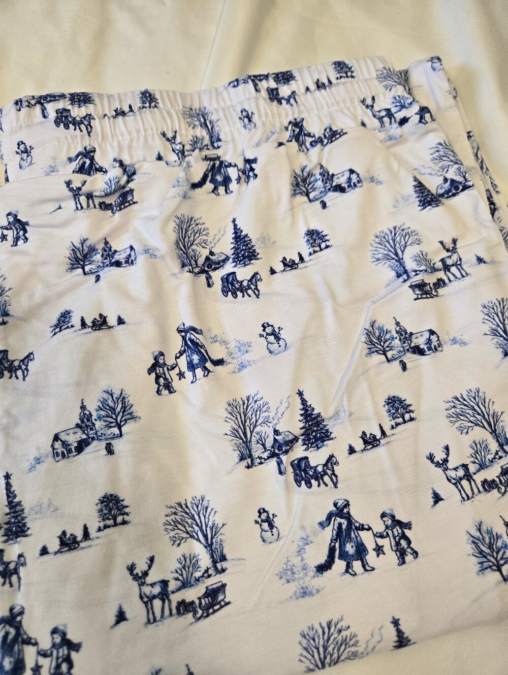 NWT Bamboo Womens Pajamas Set. Pocket V-neck Tshirt And Pants! Size Large - Picture 7 of 9